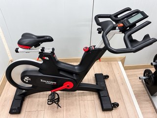 Bicicleta de Spinning Tomahawk IC7