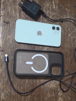 iPhone 12 Verde + Funda + Batería Portátil