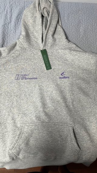 Sudadera Scuffers Gris