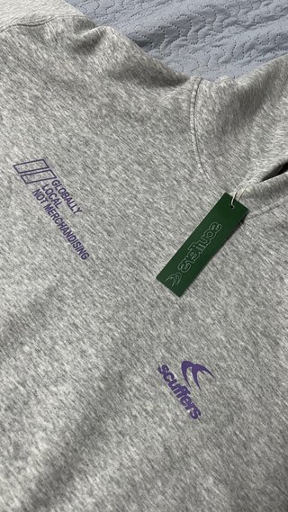 Sudadera Scuffers Gris