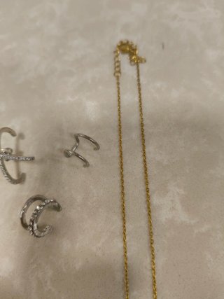 Cadena Dorada 60cm y Pendientes
