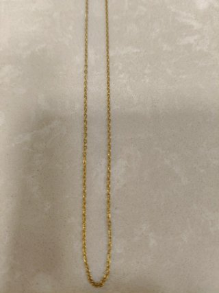 Cadena Dorada 60cm y Pendientes