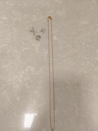Cadena Dorada 60cm y Pendientes