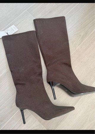 Botas altas Zara lentejuelas marrones talla 39