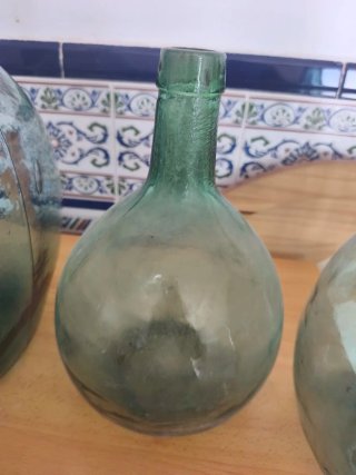 Damajuana Antigua de Vidrio (no se hacen envíos)