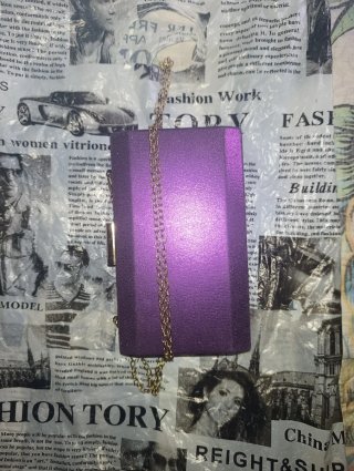 Bolso de fiesta rosa y dorado