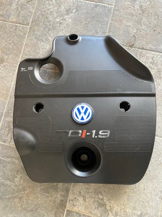 Tapa Motor Volkswagen Golf IV 1.9 TDI