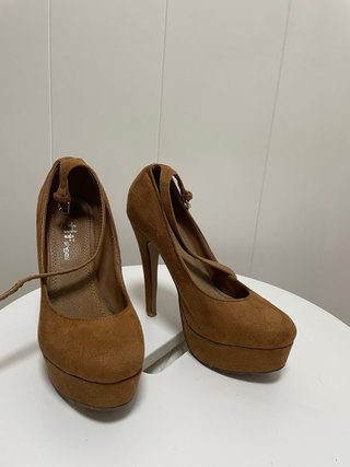 Lote de 4 pares de tacones
