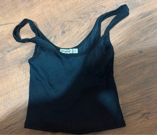 Top Negro Stradivarius Talla S