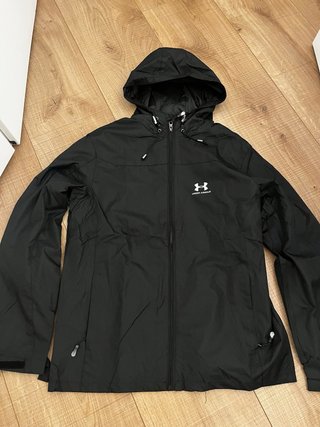 Cortavientos Under Armour Negro