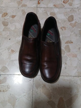 Zapatos Fluchos Marrones Talla 40