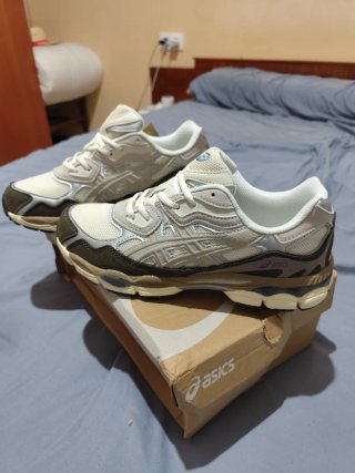 Asics Gel NYC Beige/Gris