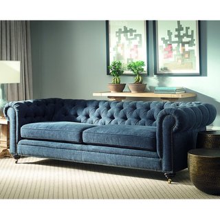 Divano Chesterfield blu trapuntato