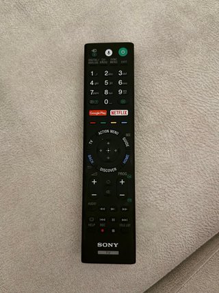 TV Sony 66'' + Subwoofer Sonido Inalámbrico