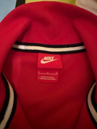 Chaqueta Deportiva Nike Roja