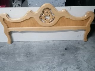Pie de cama de Madera Tallada para Cama 90cm