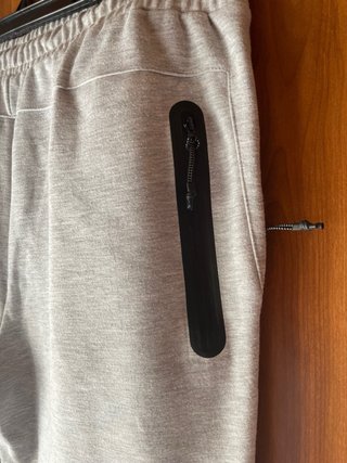 Pantalón chándal gris hombre