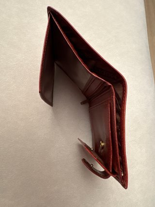 Cartera de mano de cuero genuino