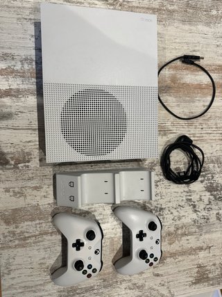 Xbox One S Blanca