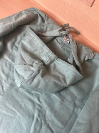 Sudaderas con gorro a 10€