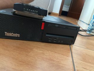 PC Lenovo ThinkCentre M710s + 2 Tarjetas Gráficas