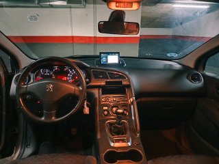 Peugeot 3008 2016