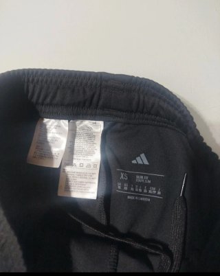 Pantalón Adidas