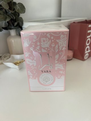 Perfume Lattafa Yara Eau de Parfum 100ml