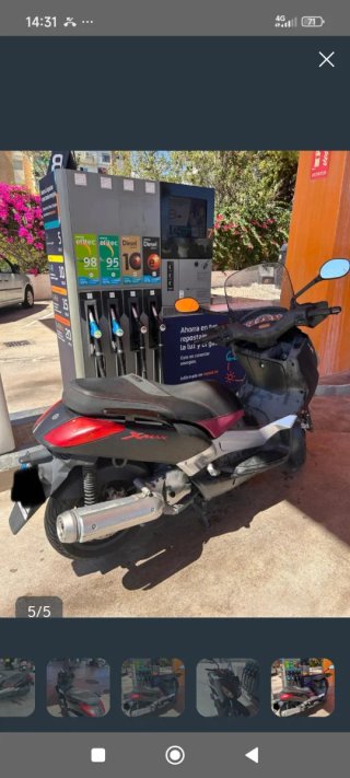 Yamaha X-Max