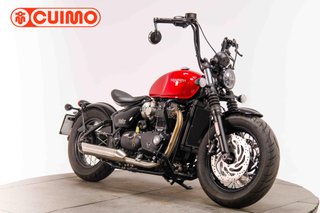 TRIUMPH BONNEVILLE BOBBER