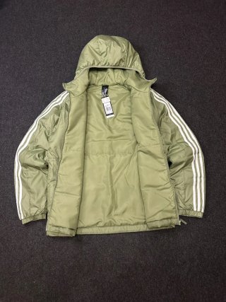 Chaqueta Adidas verde con capucha