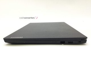 pc portatil lenovo 82kd