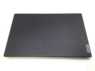 pc portatil lenovo 82kd