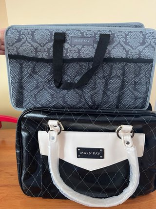 Bolso Mary Kay Negro y Blanco