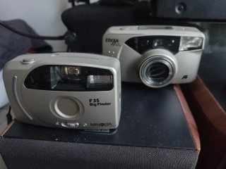 Lotto di 7 macchine fotografiche (Non Testate)