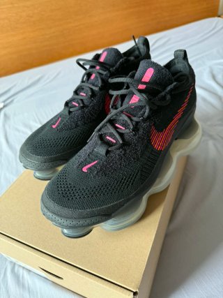 Lote 2 pares Nike Air Max Scorpion Flyknit