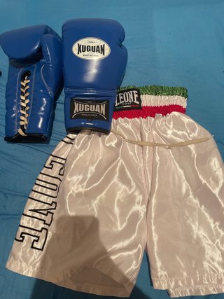Guantes y Pantalones de Boxeo Leone Xuguan