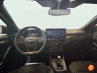Ford Focus 1.0 Ecoboost MHEV 114kW ST-Line