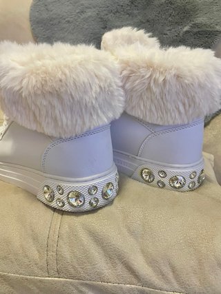 Zapatillas Guess Blancas con diamantes