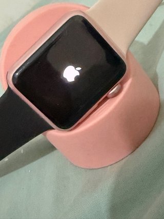 Apple Watch Negro y Rosa con Accesorios