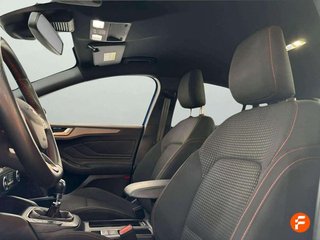 Ford Focus 1.0 Ecob. MHEV 92kW ST-Line Design SIP