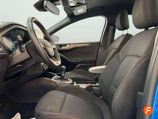 Ford Focus 1.0 Ecob. MHEV 92kW ST-Line Design SIP