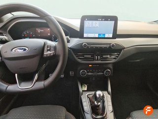 Ford Focus 1.0 Ecoboost MHEV 114kW ST-Line
