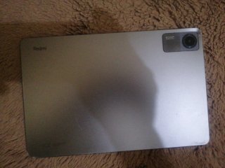 Tablet Xiaomi Redmi Pad per parti - leggere bene
