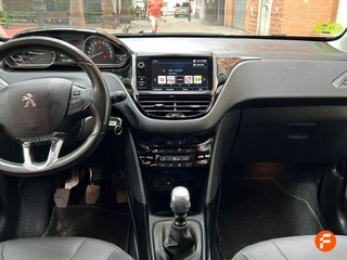 Peugeot 2008 Allure PureTech 110 S&S 6 Vel. MAN