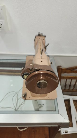 Máquina de coser Singer