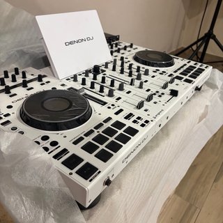 Denon DJ Prime 4 Plus Blanco como nueva