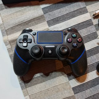 PS4 FAT EN PERFECTO ESTADO