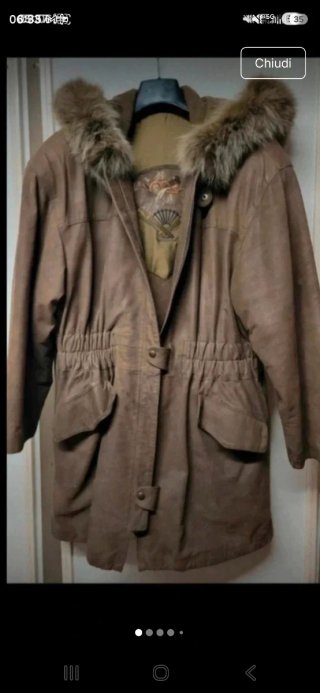 Splendido parka vintage anni 90 con pelliccia