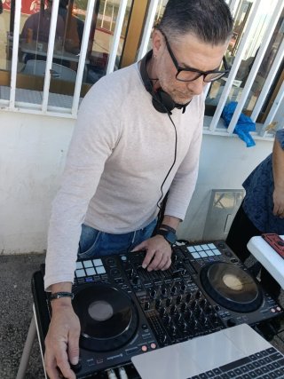 Controladora DJ Pioneer DDJ-1000